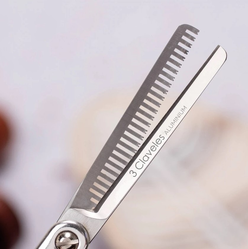 Tijera peluquero Left Dur ES28 5,5" en acero inoxidable 3 Claveles