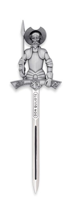 Mini épée Don Quichotte. Total : 17cm