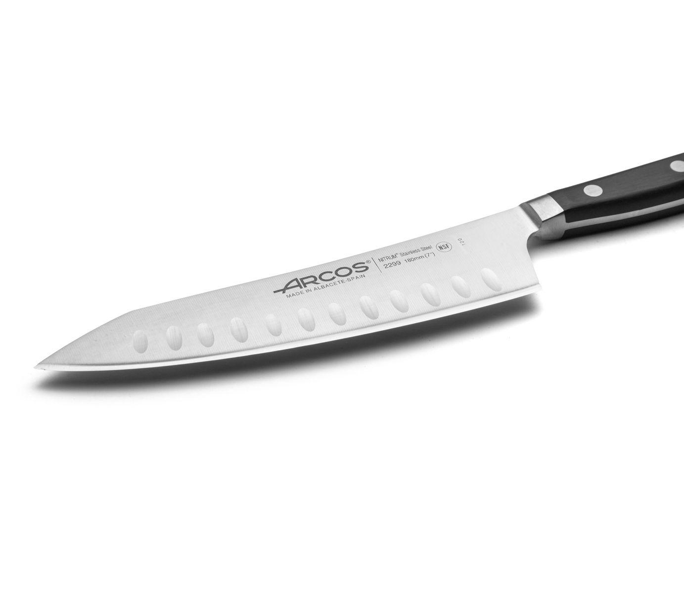 Cuchillo Rocking Santoku con mango de polipropileno negro Arcos Opera
