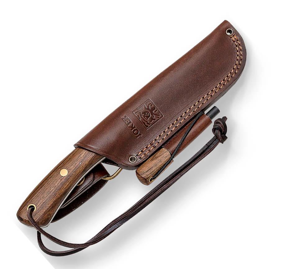 Couteau de bushcraft Joker Nessmuk avec manche en noyer et silex inclus