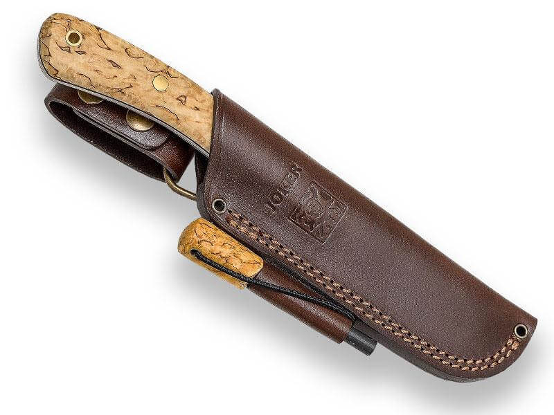 Joker Nessmuk S Bushcraftmesser mit Birkenholzgriff mit Feuerstein
