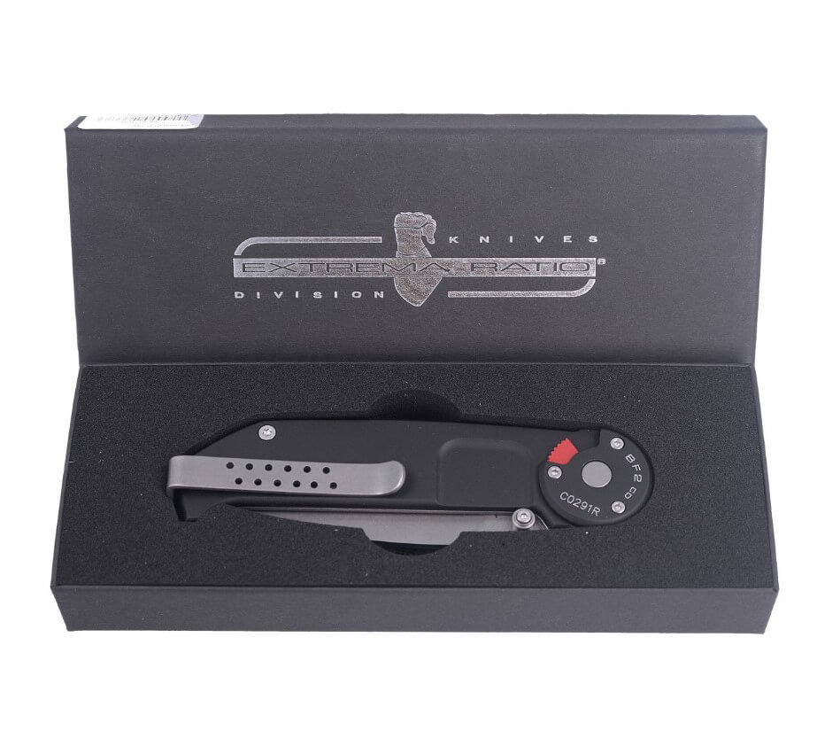 Navaja táctica Extrema Ratio BF2. Hoja de 87 mm en acero Böhler.