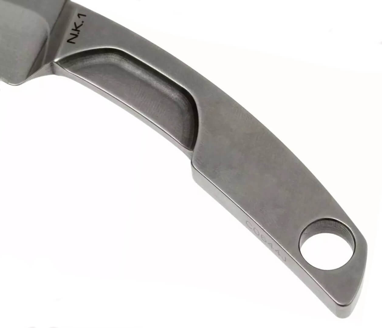 Cuchillo de cuello N.K.1 BLACK de Extrema Ratio. Hoja de 5 cm y funda de kydex.