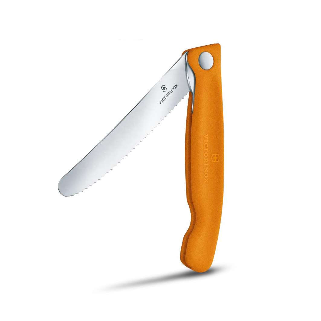 Victorinox Swiss Classic Klapptischmesser mit Wellenschliff und orangefarbenem Griff