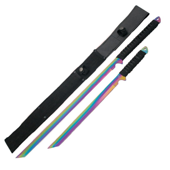 Set de dos machetes con hoja tipo tanto de 48 y 34.6 cm y mango e...