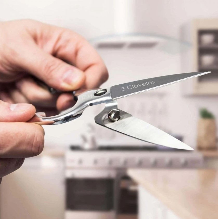 Tijera de cocina varios usos desmontable de 8" en acero inoxidable con acabado brillo