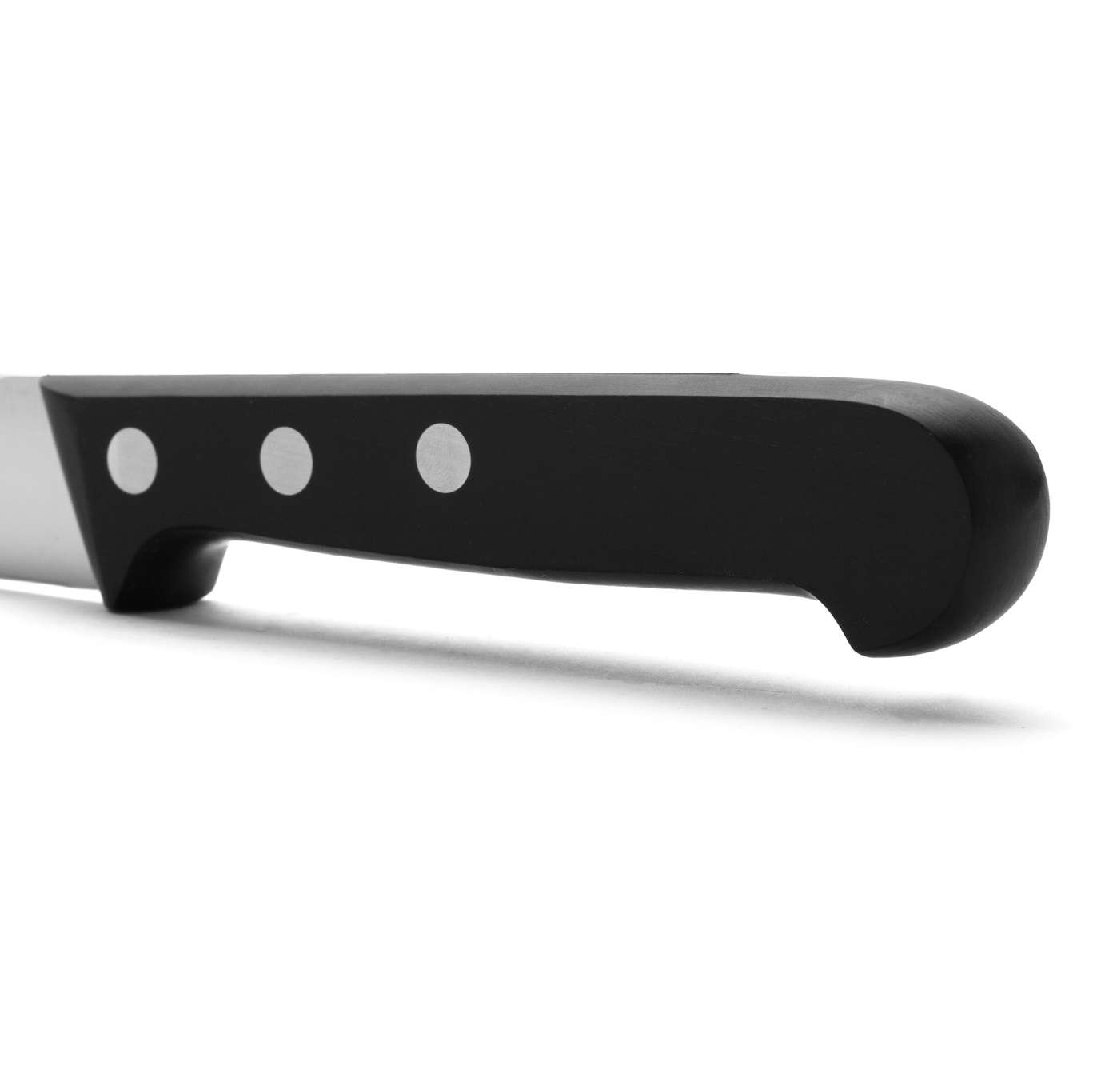 Cuchillo de cocina Arcos Universal 130 mm con mango de polioximetileno negro