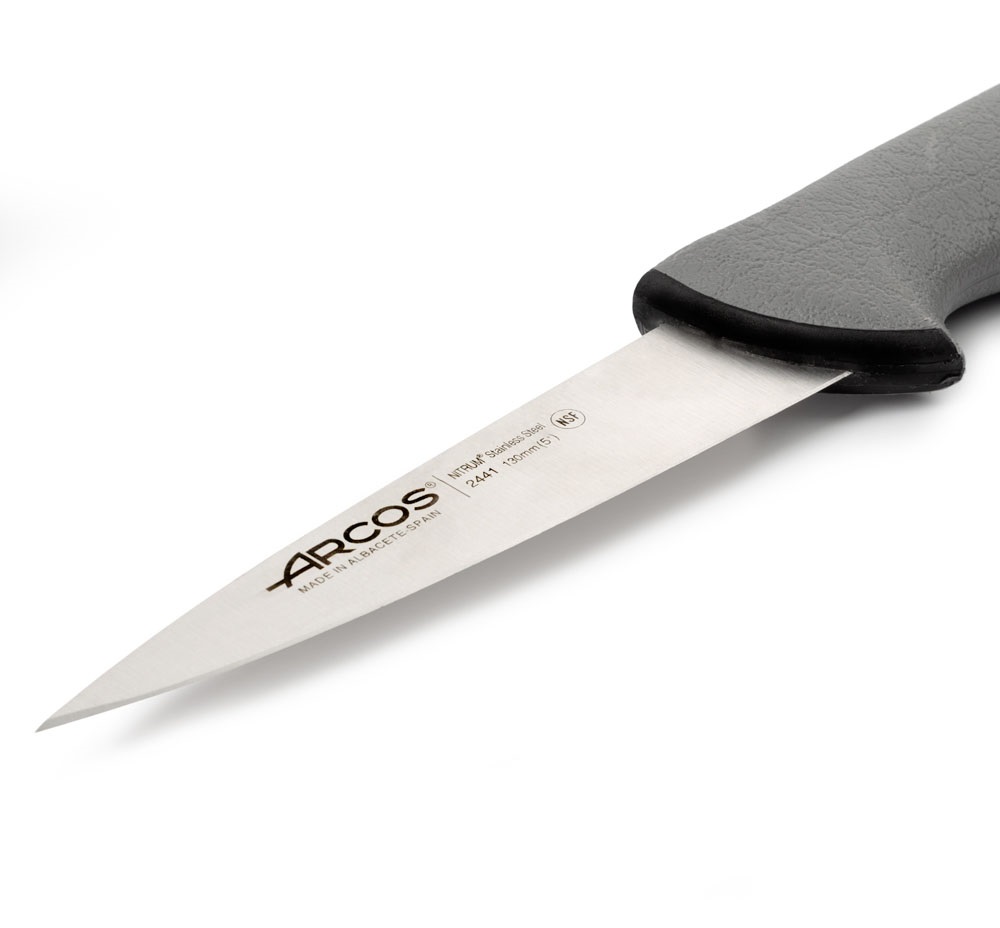 Arcos Point Fleischermesser mit 130 mm Colour Prof-Klinge und grauem, doppelt eingespritztem Griff