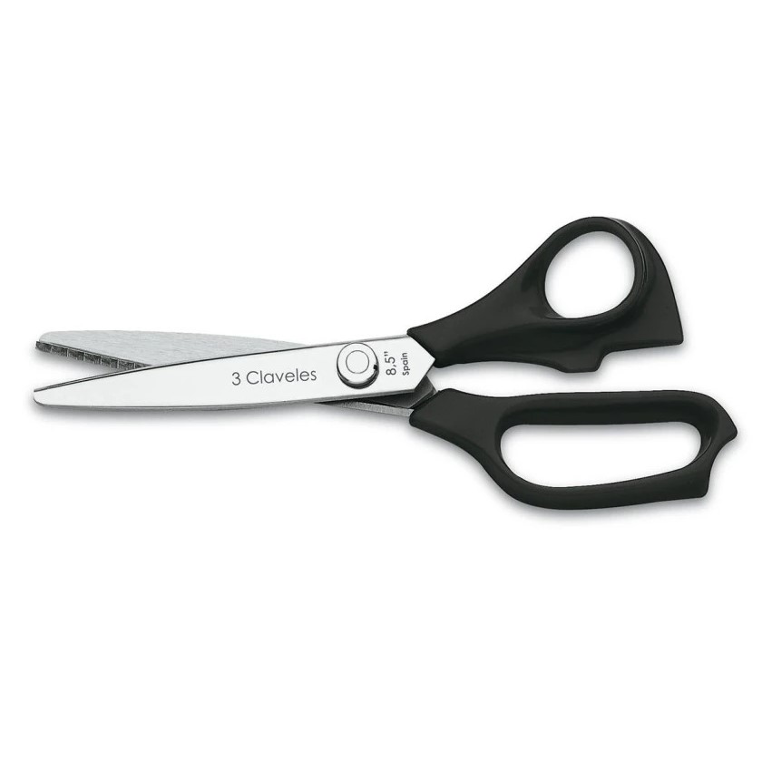 Tijera varios usos zig zag con mango de nylon negro 3 Claveles