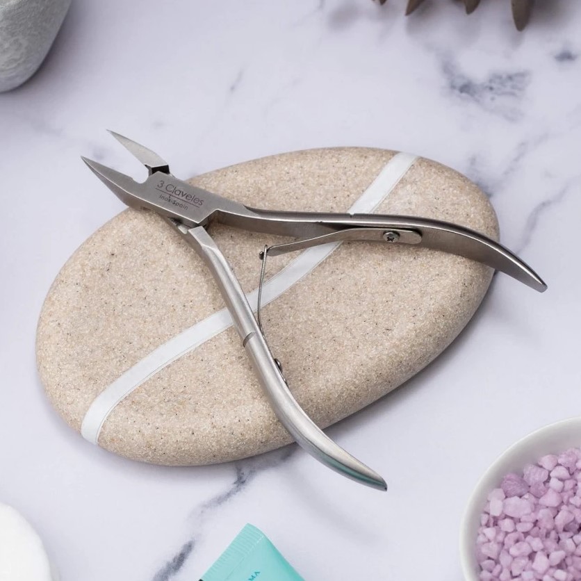 Alicate para uñas encarnadas 3 Claveles de 13 cm