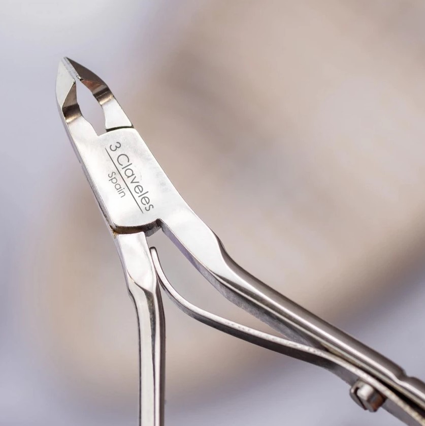 Alicate de cutícula de precisão com corte de 7 mm 3 Claveles