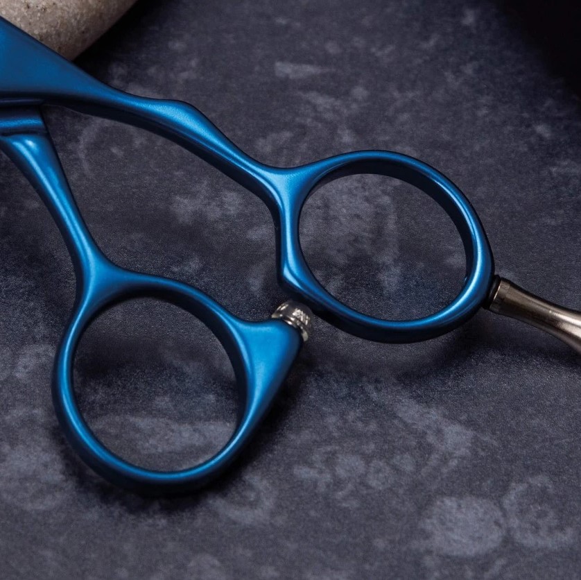 Tijera peluquería Duraluminium azul ES28 5.5" para esculpir  3 Claveles