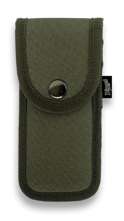 Funda acolchada de color verde, dimensiones de 16 x 7 cm