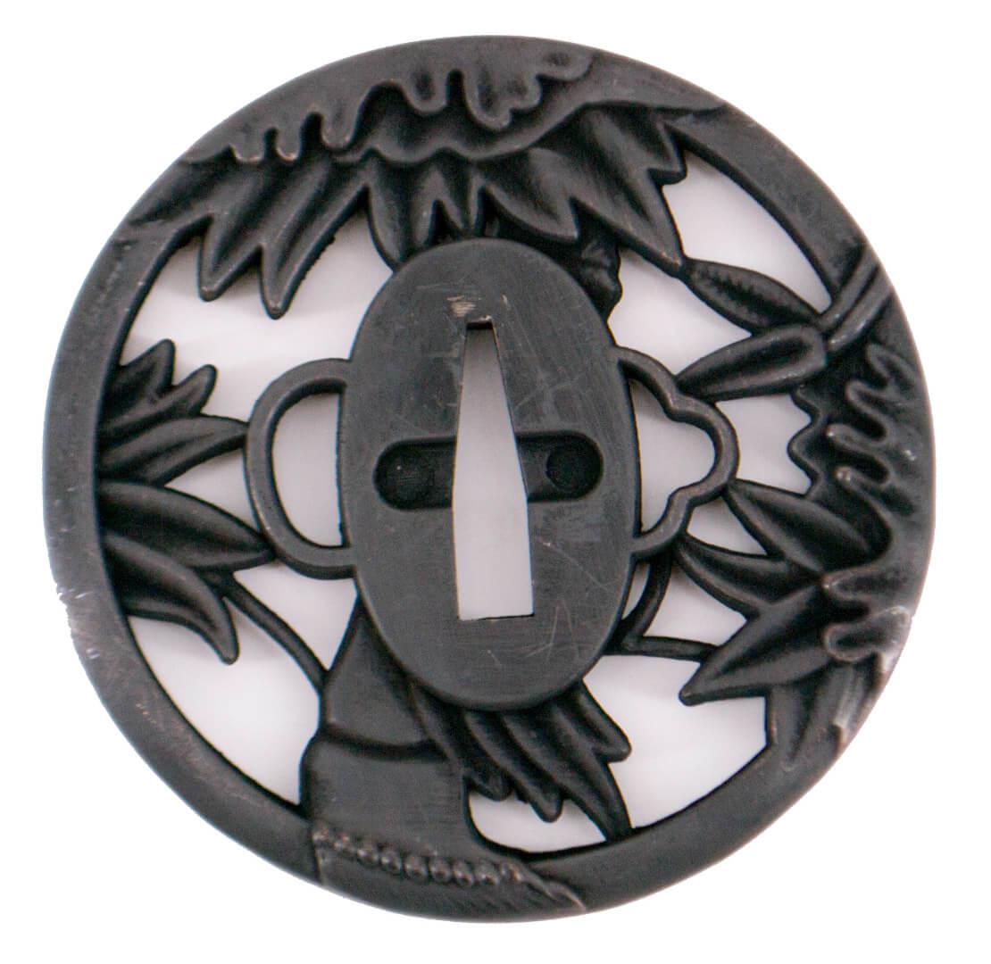 Funktionelles Katana mit holzfarbener Scheide und brauner Bespannung