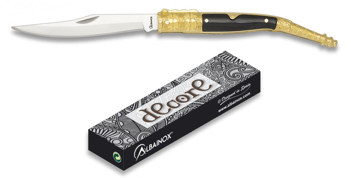 Navaja Albainox dorada presentada en caja con bloqueo de pistón y...